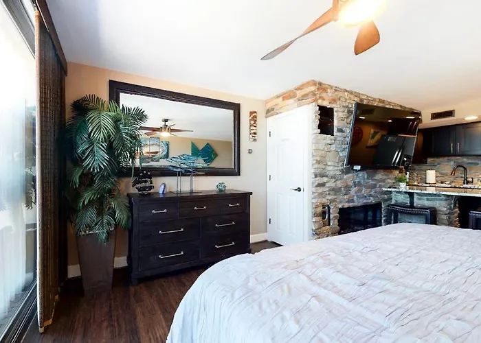 Modern Beachfront With Balcony Views Pool & Gym Ocean City